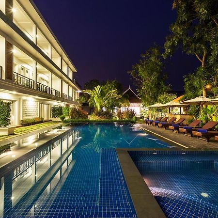 Malenne D'Angkor Residence Сиемрип Экстерьер фото