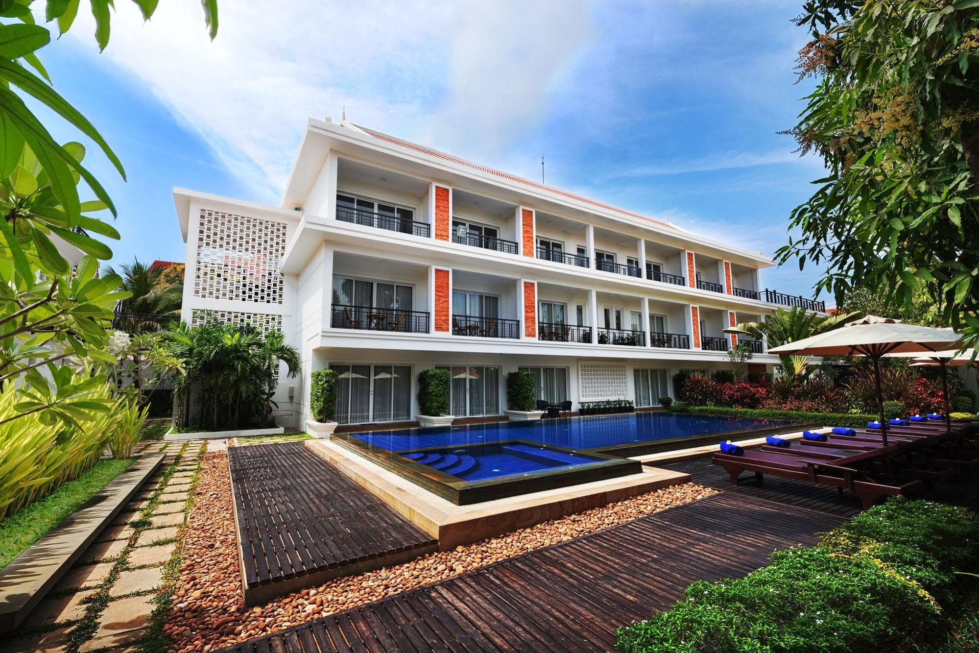 Malenne D'Angkor Residence Сиемрип Экстерьер фото