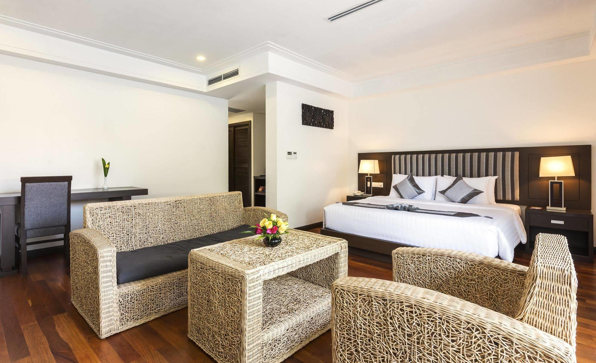 Malenne D'Angkor Residence Сиемрип Экстерьер фото