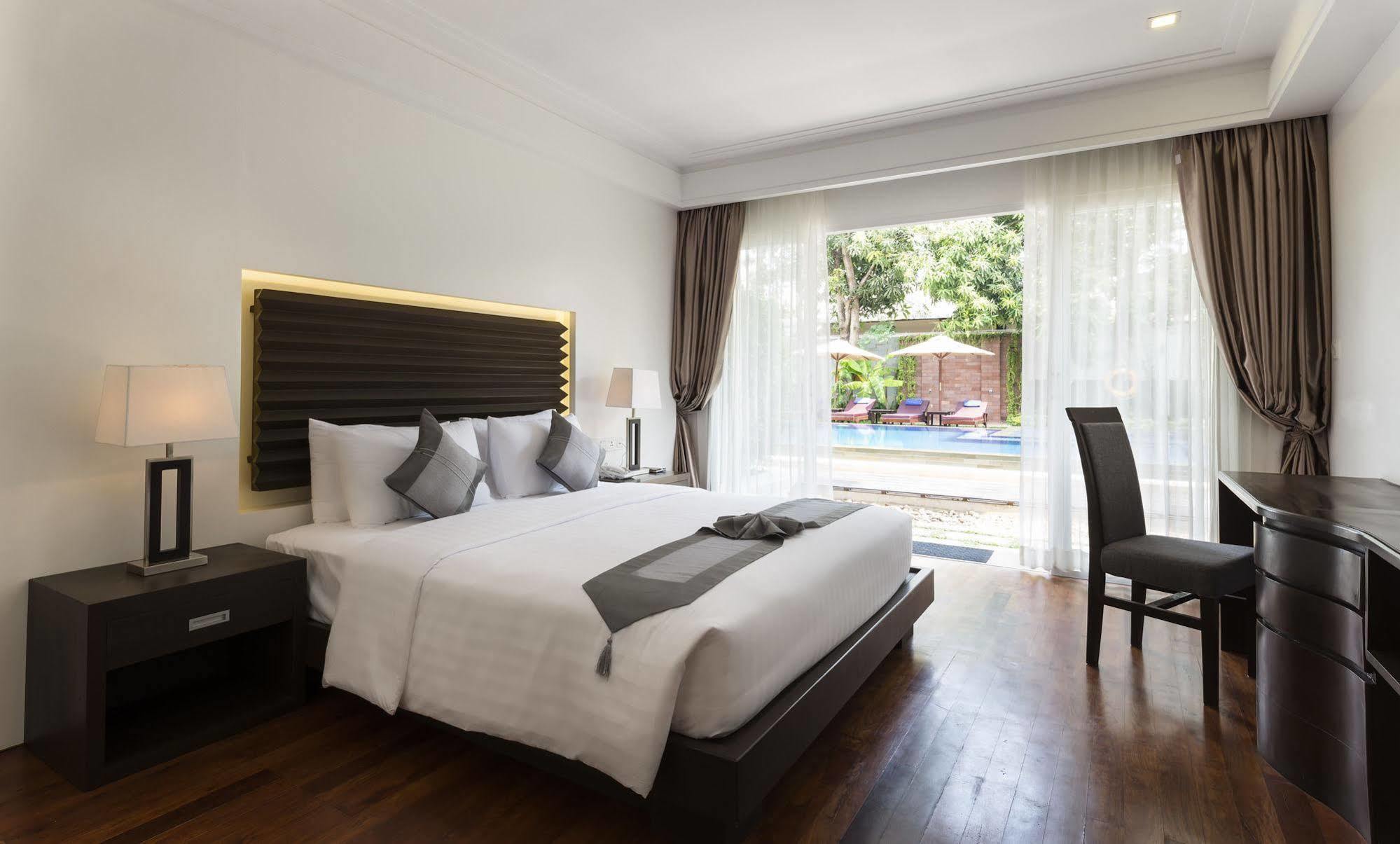 Malenne D'Angkor Residence Сиемрип Экстерьер фото