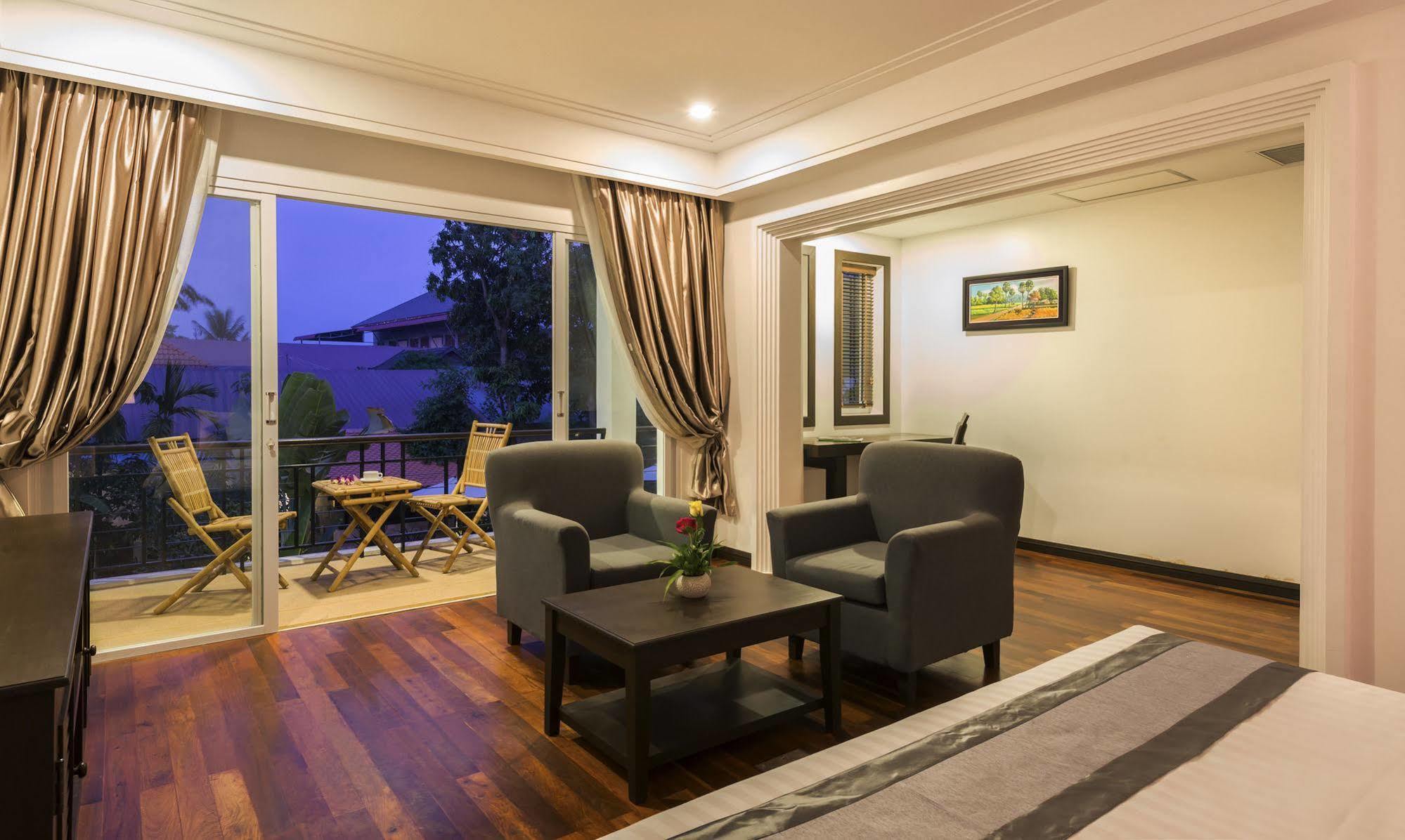 Malenne D'Angkor Residence Сиемрип Экстерьер фото